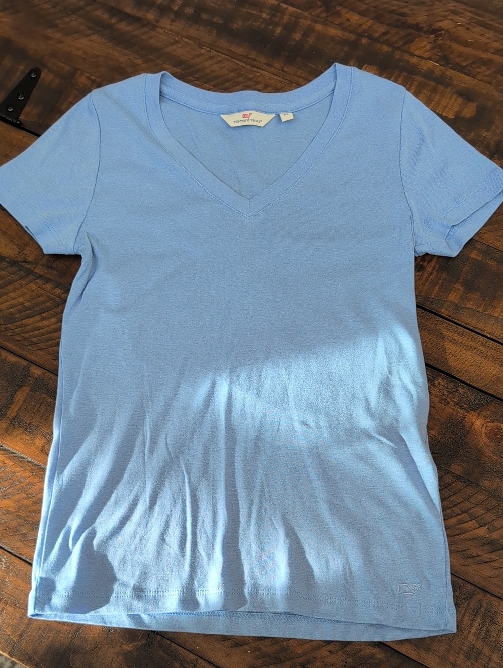 Vineyard Vines Women's Sky Blue V-Neck Short Sleeve Tee